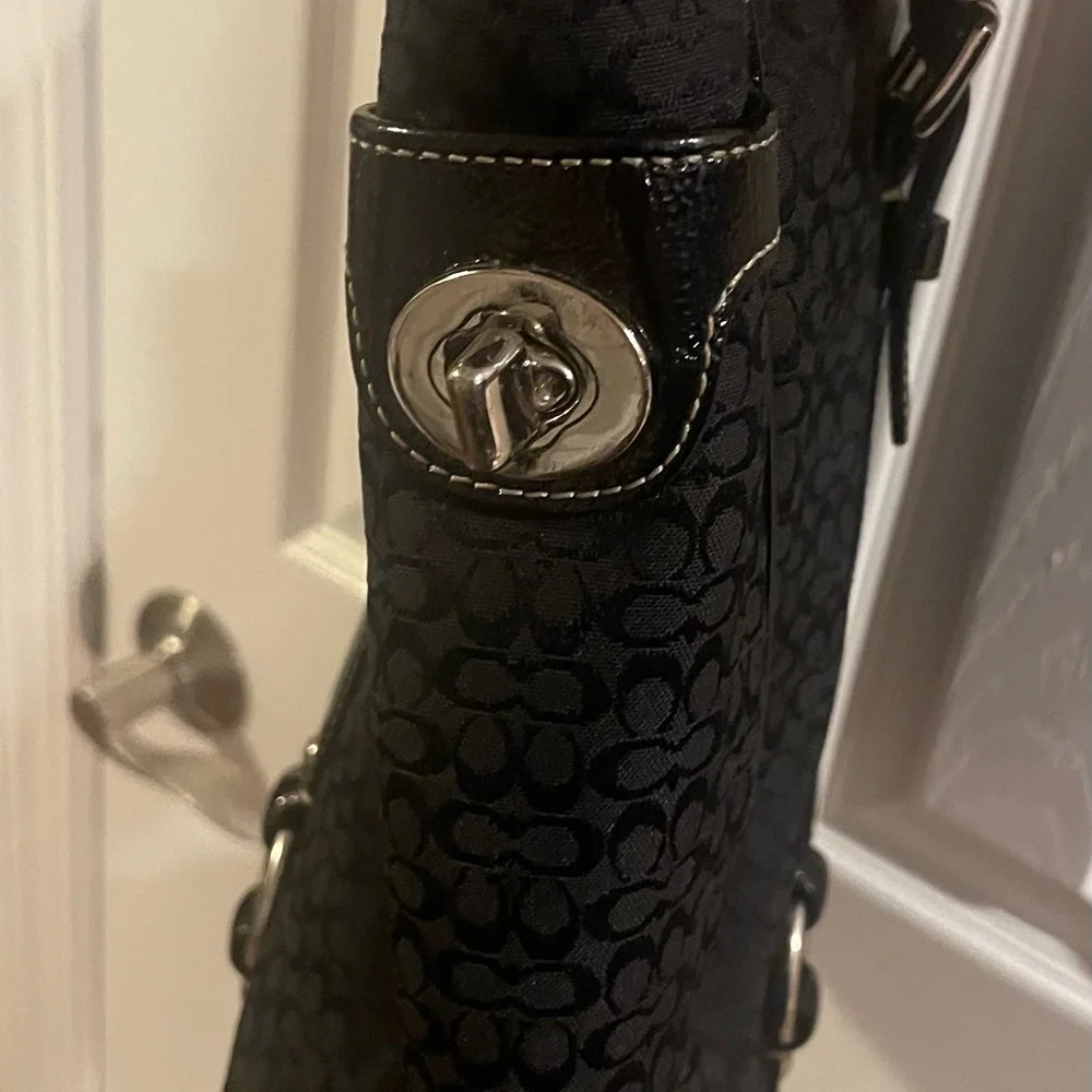 Coach Bag Coach bag with C Black Tote Bag with zipper Vintage Coach work bag - Picture 7 of 11